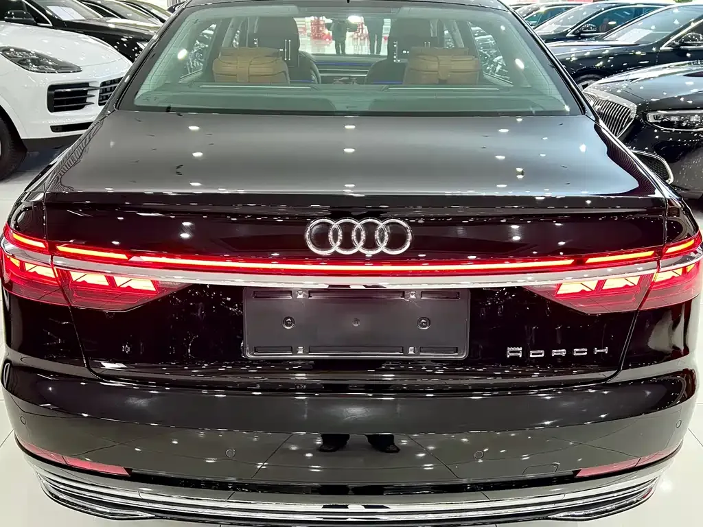 Audi A8 2025 из CN, фото 10