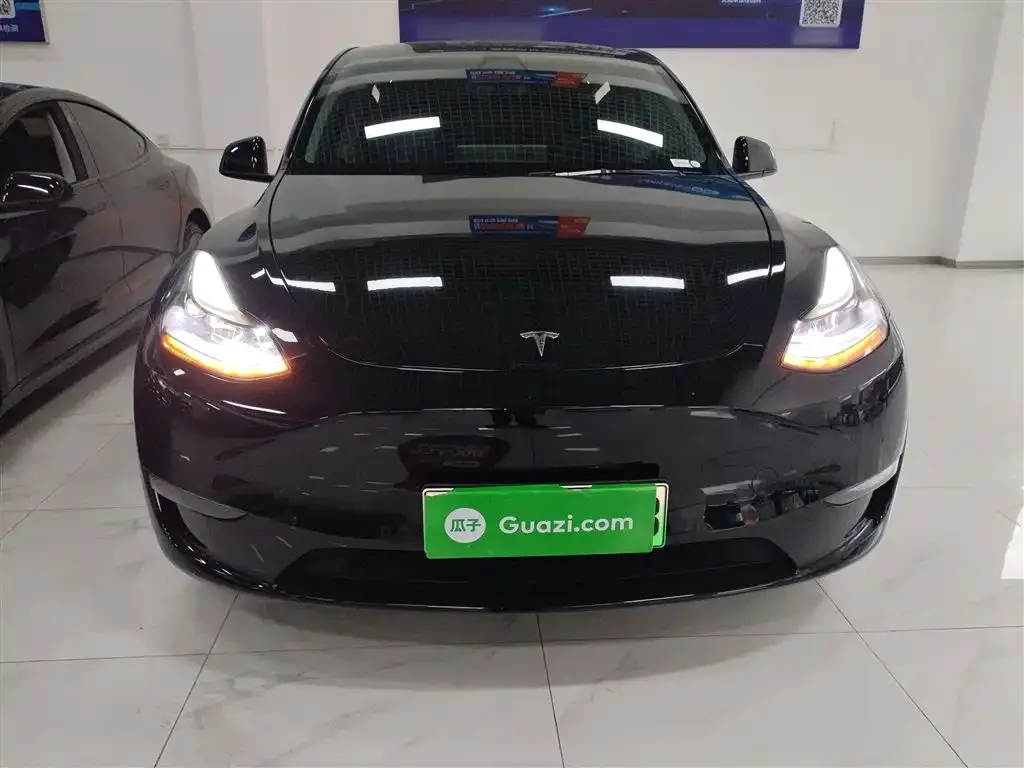 Tesla Model Y 2022 из CN, фото 3