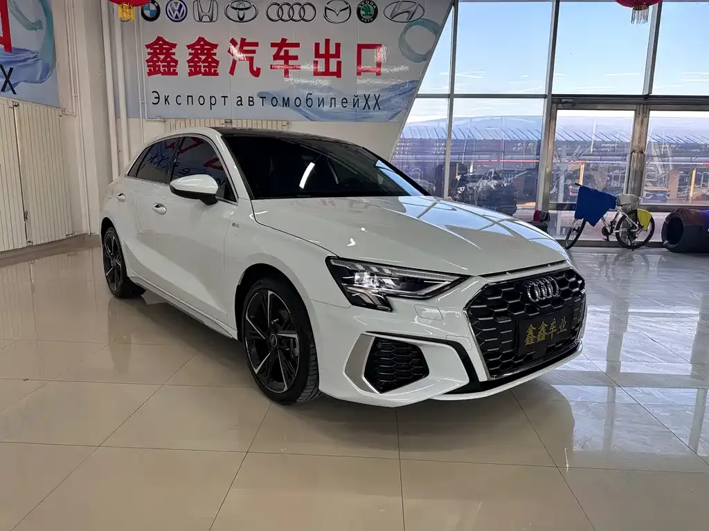 Audi A3 2023 из CN, фото 10