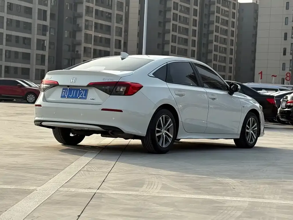 Honda Civic 2022 из CN, фото 5