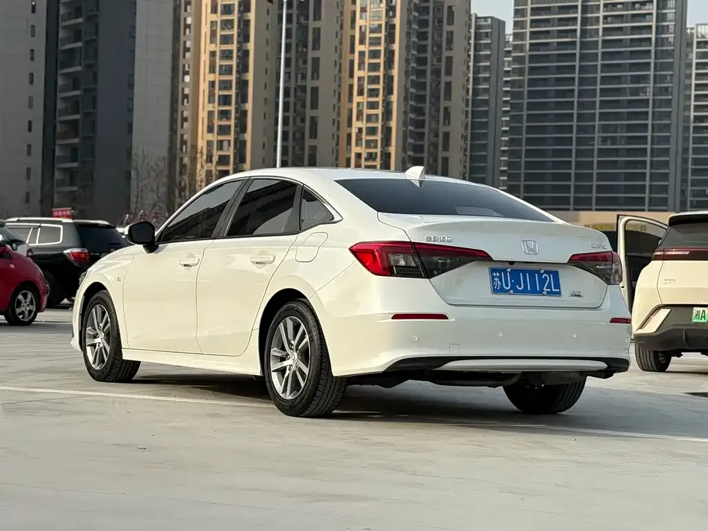 Honda Civic 2022 из CN, фото 10