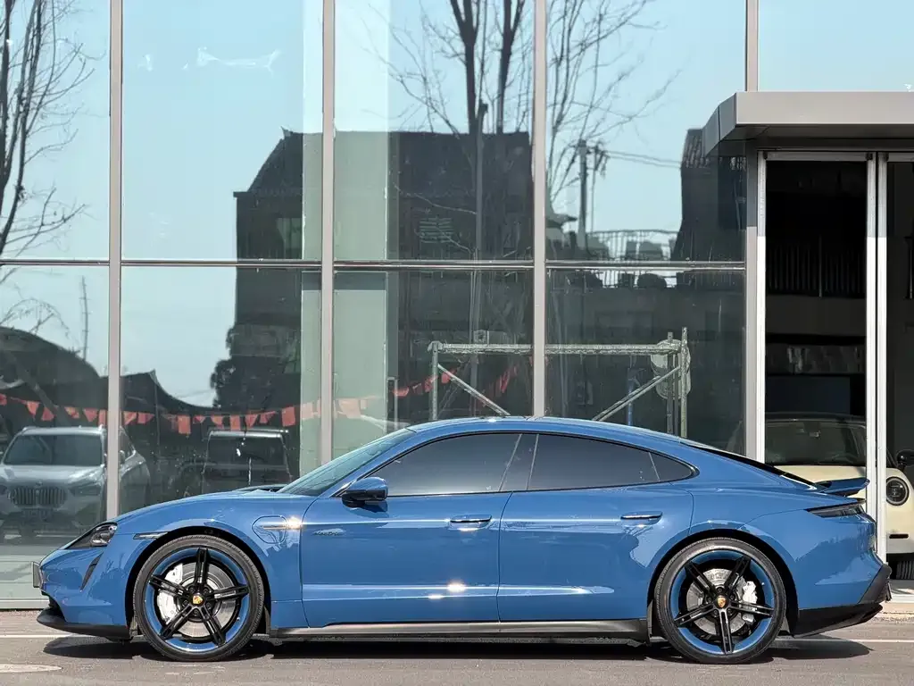 Porsche Taycan 2023 из CN, фото 9