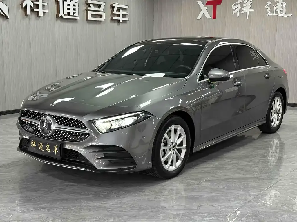 Mercedes-Benz A-Class — фото 1