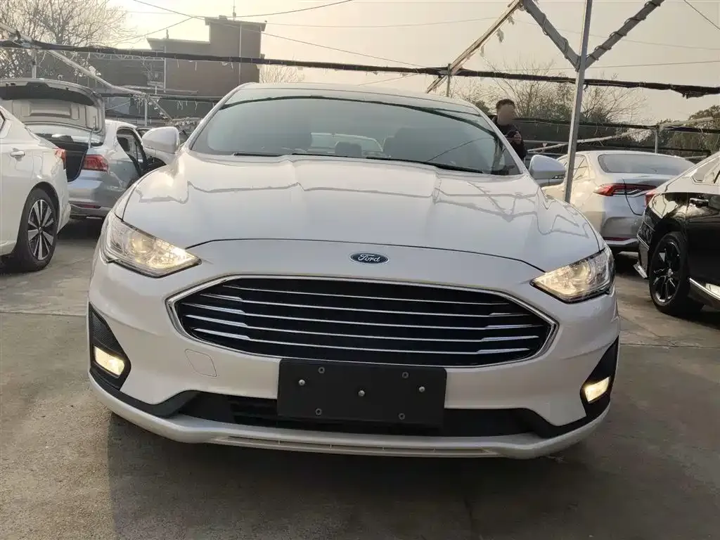 Ford Mondeo 2022 из CN, фото 10