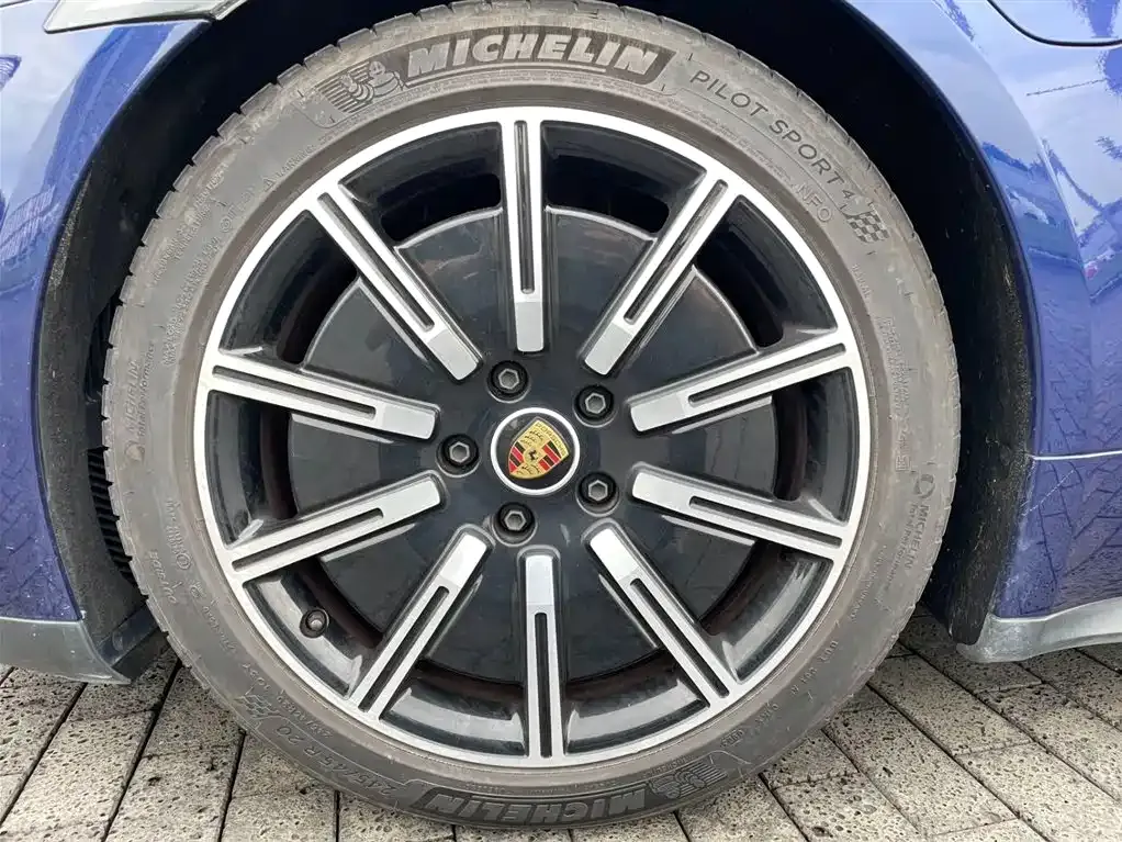 Porsche Taycan 2024 из CN, фото 10