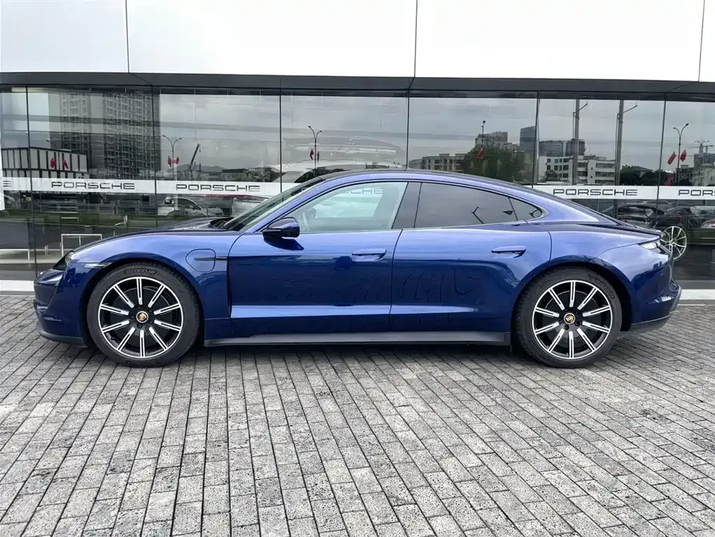 Porsche Taycan 2024 из CN, фото 9