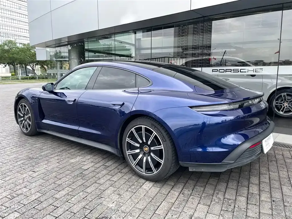 Porsche Taycan 2024 из CN, фото 8