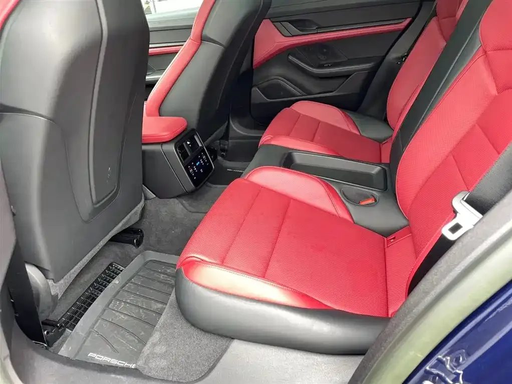 Porsche Taycan 2024 из CN, фото 3