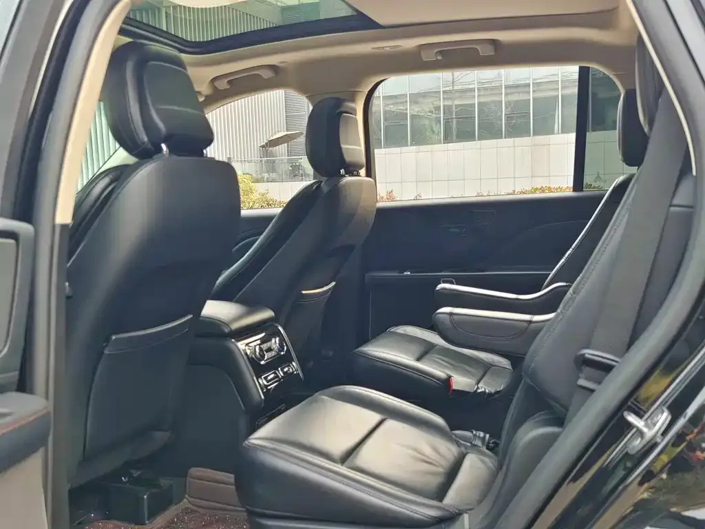 Lincoln Aviator 2022 из CN, фото 8