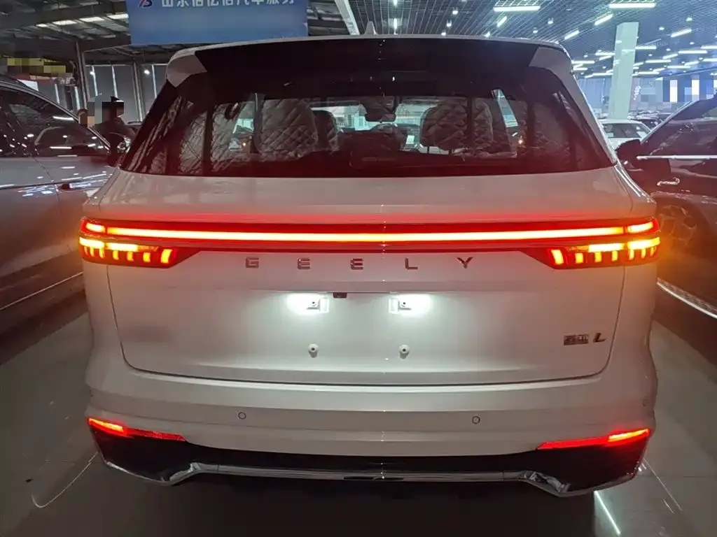 Geely Xingyue L 2026 из CN, фото 9
