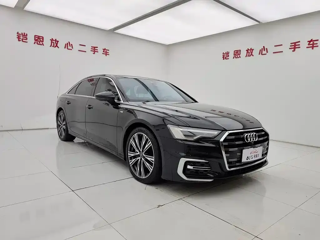 Audi A6L 2023 из CN, фото 8