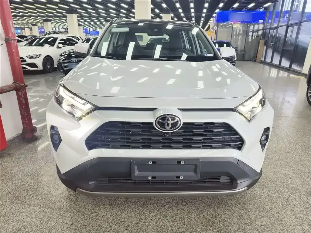 Toyota RAV4 2024 из CN, фото 10