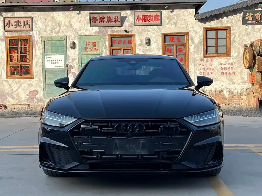 Audi A7L 2023 из CN, фото 1