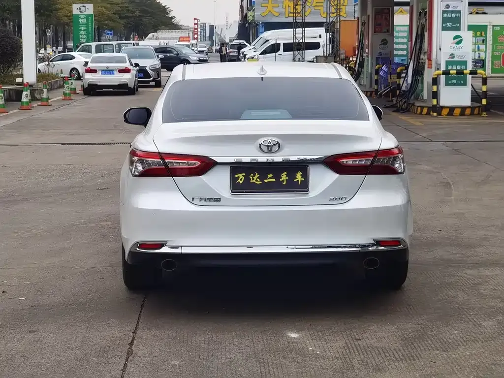 Toyota Camry 2023 из CN, фото 5