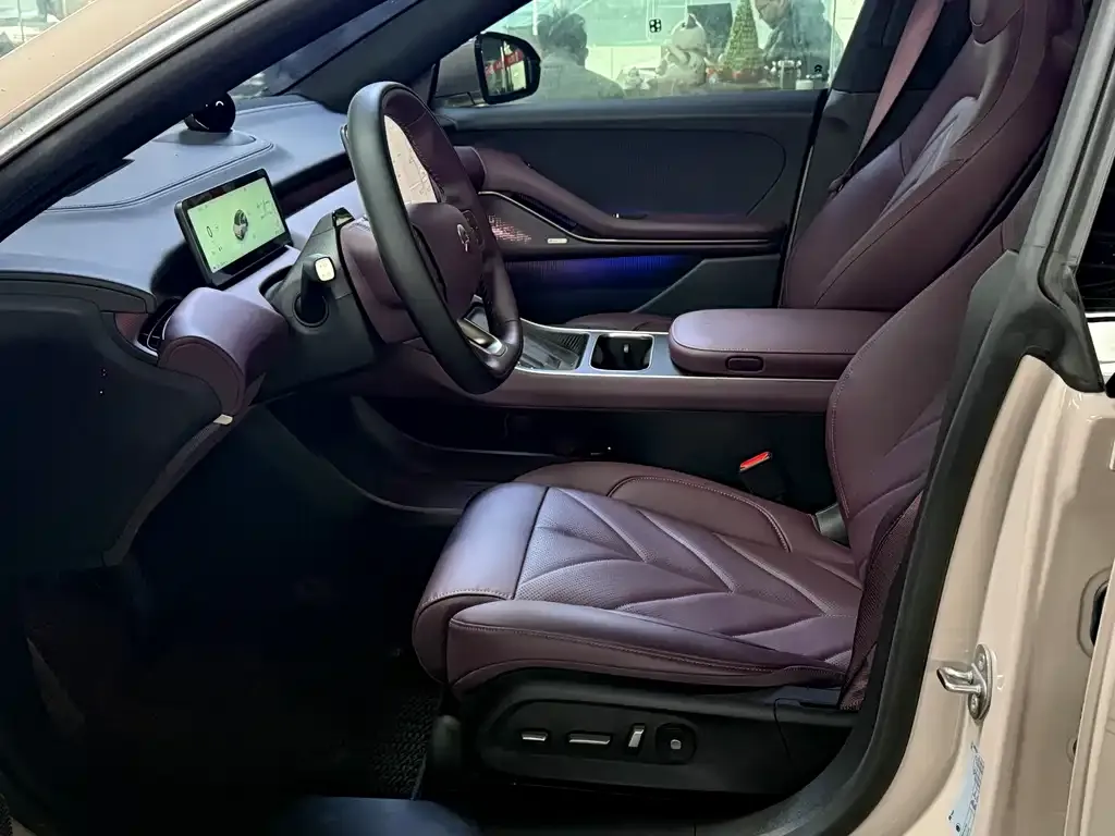 NIO ET5T 2025 из CN, фото 8
