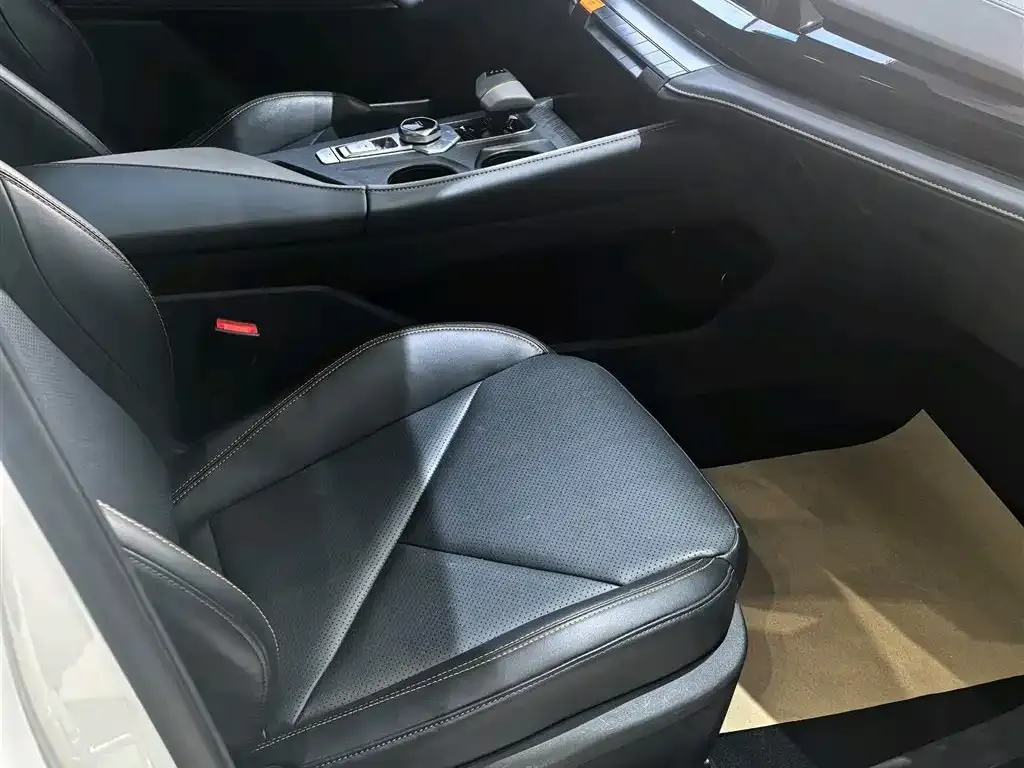 Changan UNI-V 2022 из CN, фото 6