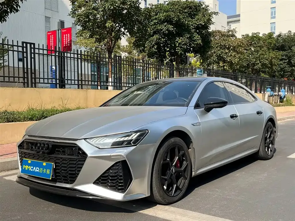 Audi A7L — фото 10