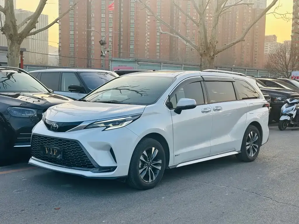 Toyota Granvia 2025 из CN, фото 1