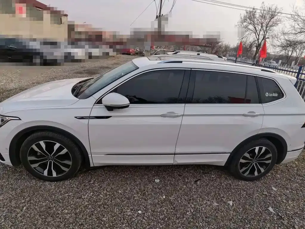 Volkswagen Tiguan L 2021 из CN, фото 7