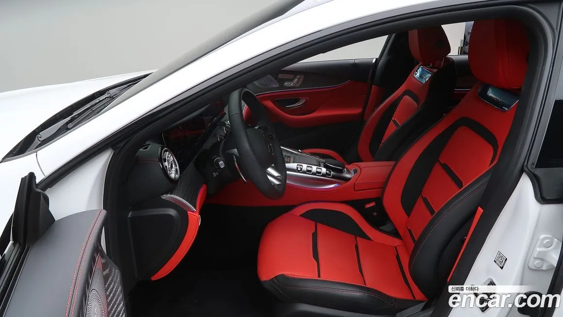 Mercedes-Benz AMG GT — фото 10