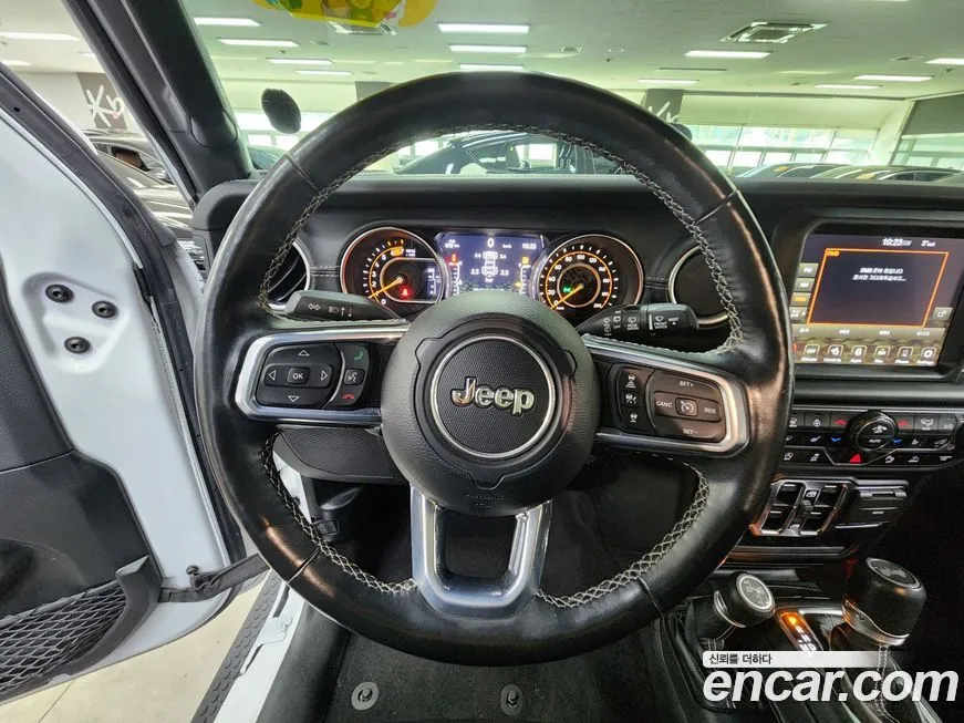 Jeep Wrangler 2021 из KR, фото 9