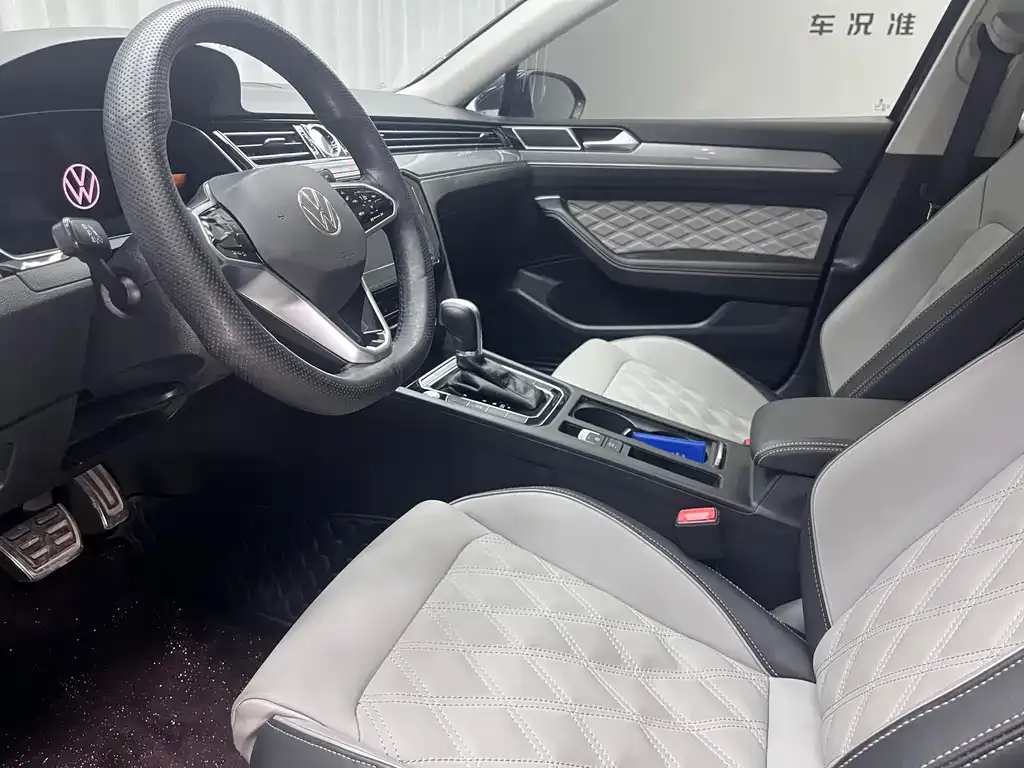 Volkswagen Magotan 2023 из CN, фото 2