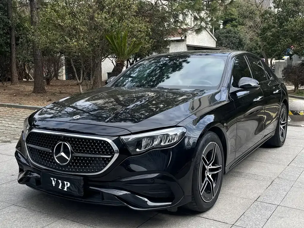Mercedes-Benz E-Class (Import) — фото 1