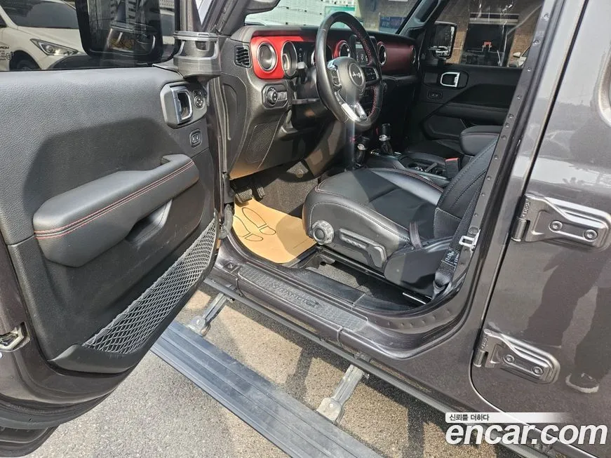 Jeep Wrangler 2021 из KR, фото 6