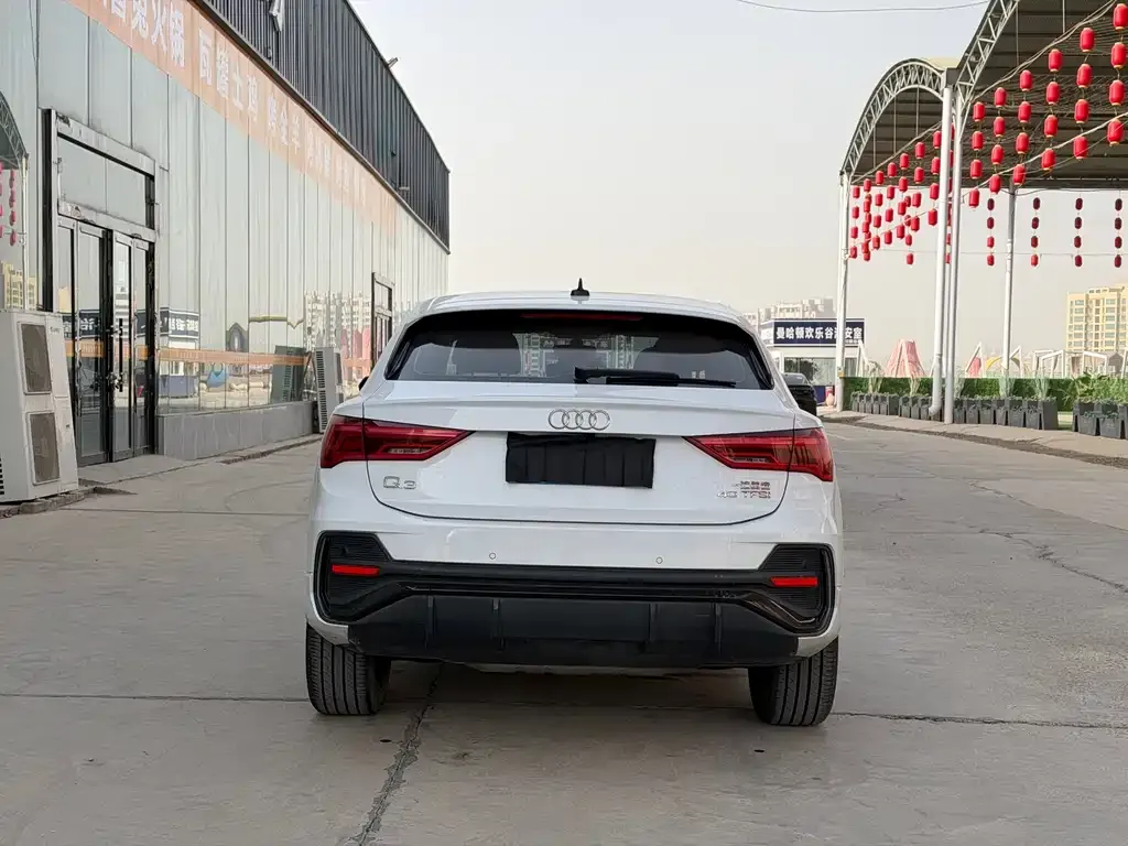 Audi Q3 Sportback 2021 из CN, фото 10