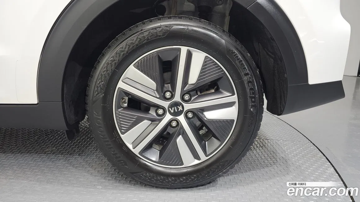 Kia Niro 2021 из KR, фото 4