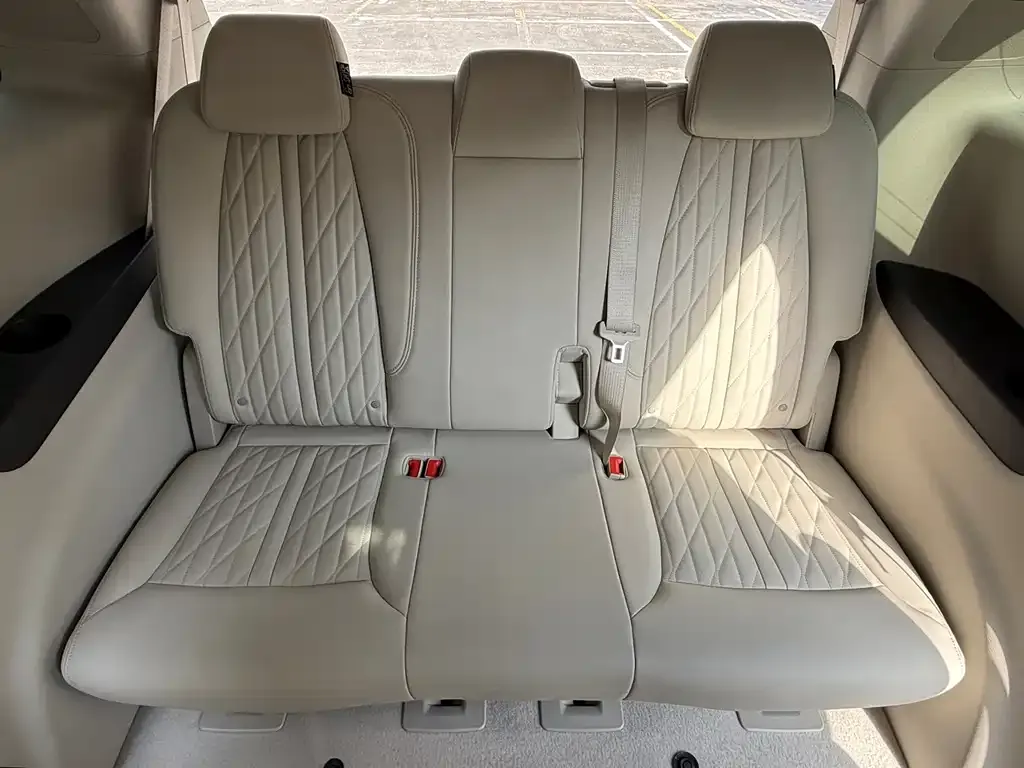 Buick GL8 2022 из CN, фото 4