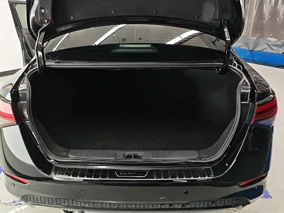 Nissan Sylphy 2022 из CN, фото 4