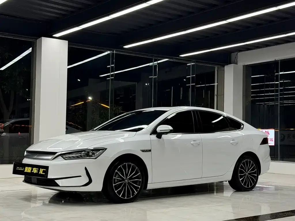 BYD Qin PLUS — фото 1