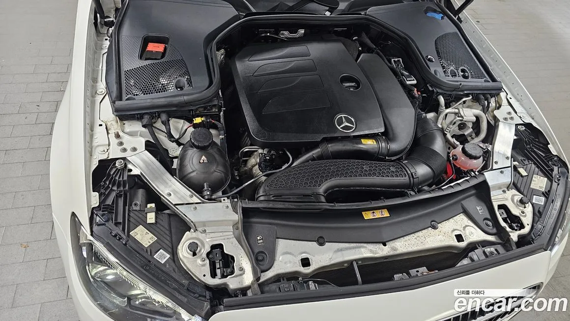 Mercedes-Benz E-Class 2021 из KR, фото 9