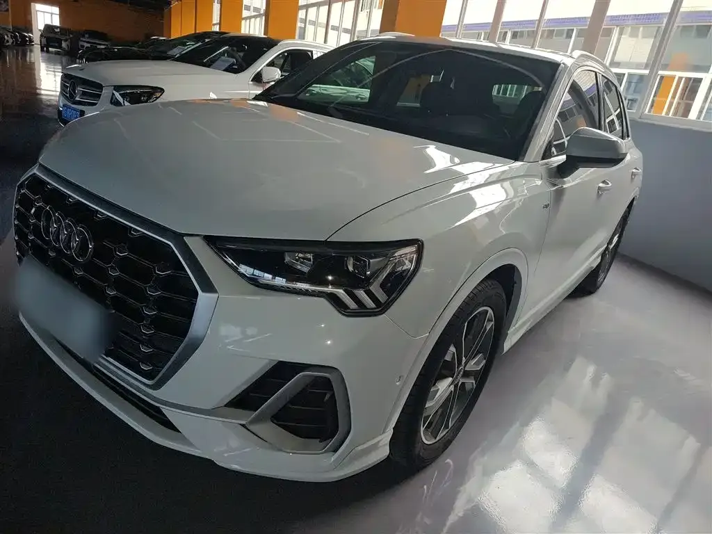 Audi Q3 2021 из CN, фото 1
