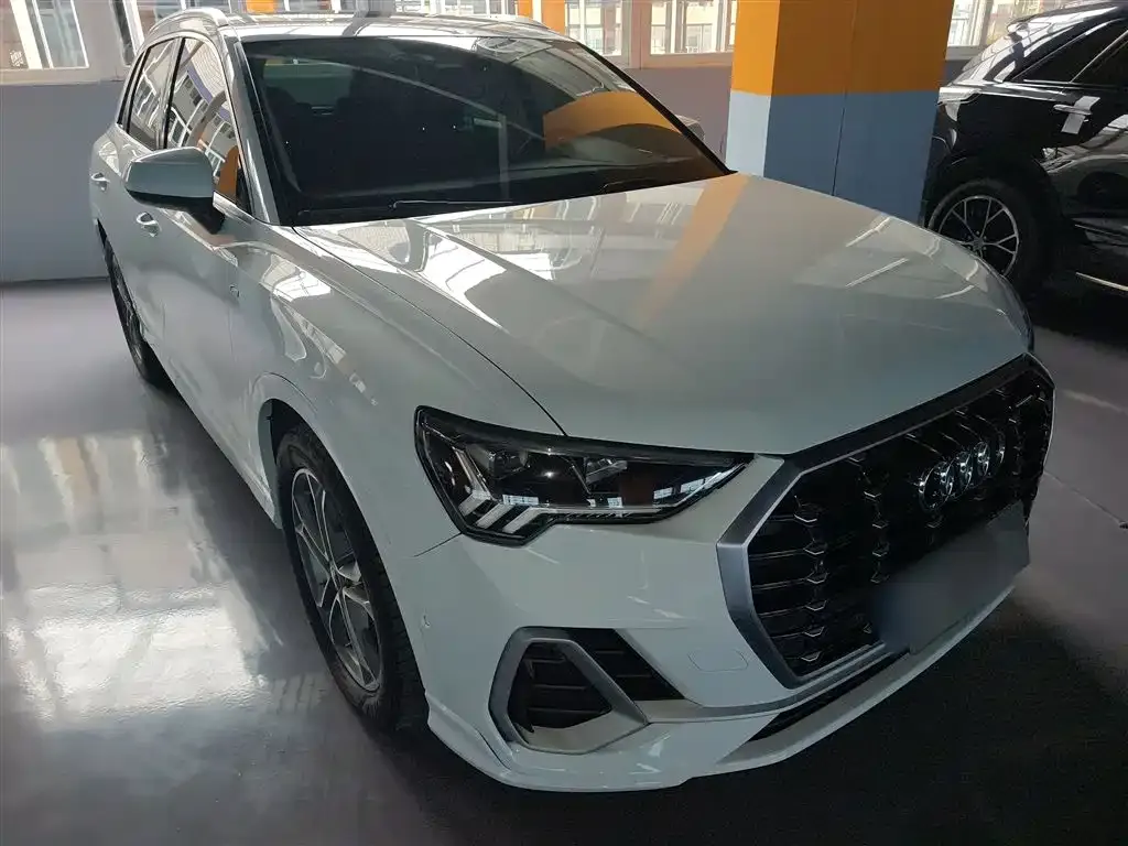 Audi Q3 2021 из CN, фото 10