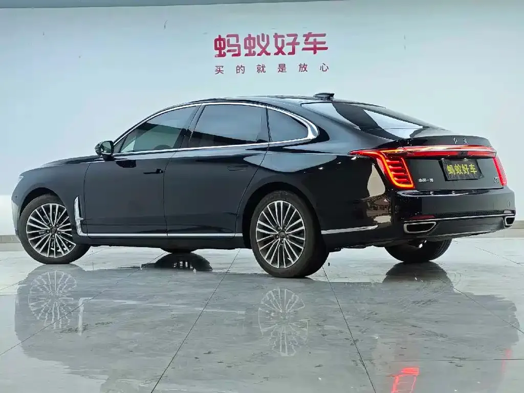 Hongqi H9 — фото 7