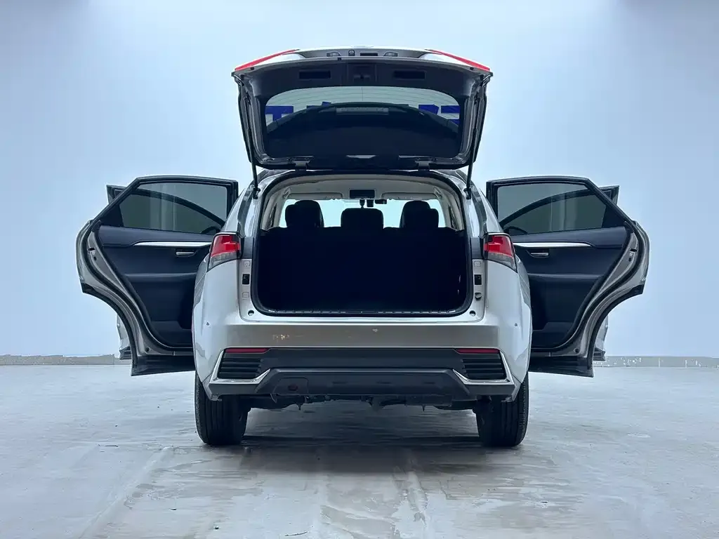 Lexus NX 2021 из CN, фото 10