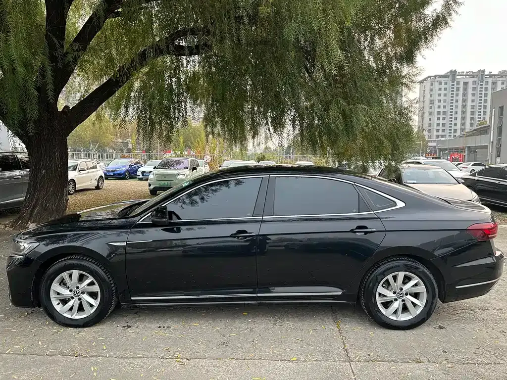 Volkswagen Passat New Energy 2023 из CN, фото 9