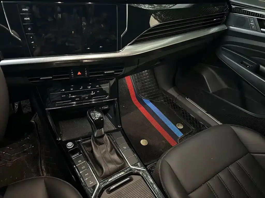 Volkswagen Passat New Energy 2023 из CN, фото 8
