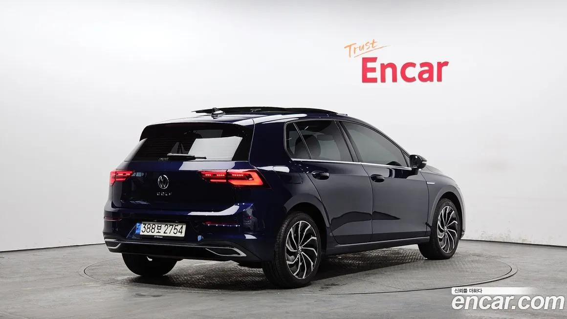 Volkswagen Golf 2022 из KR, фото 10