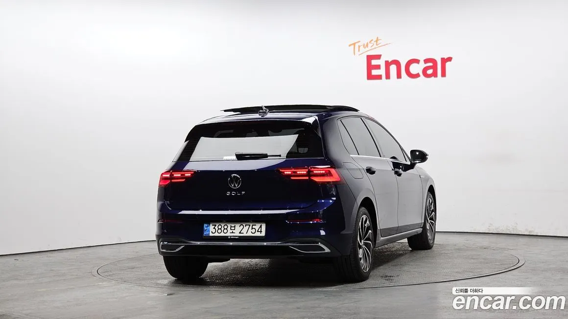 Volkswagen Golf 2022 из KR, фото 4