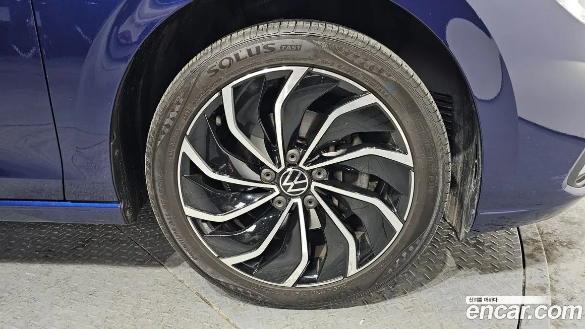 Volkswagen Golf 2022 из KR, фото 7