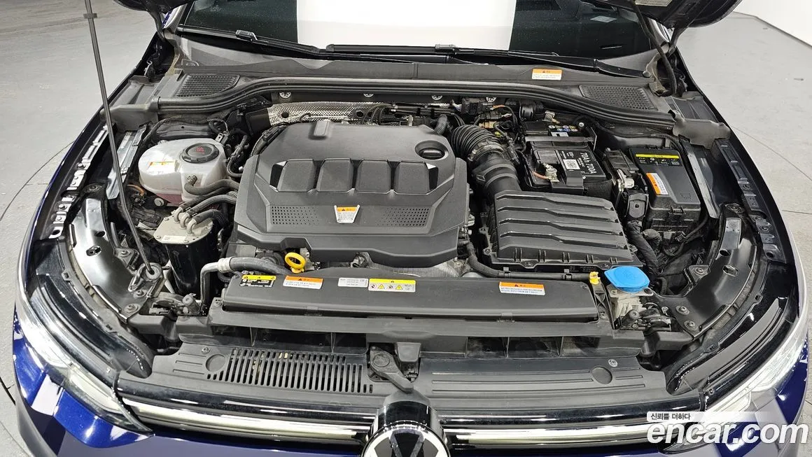 Volkswagen Golf 2022 из KR, фото 8