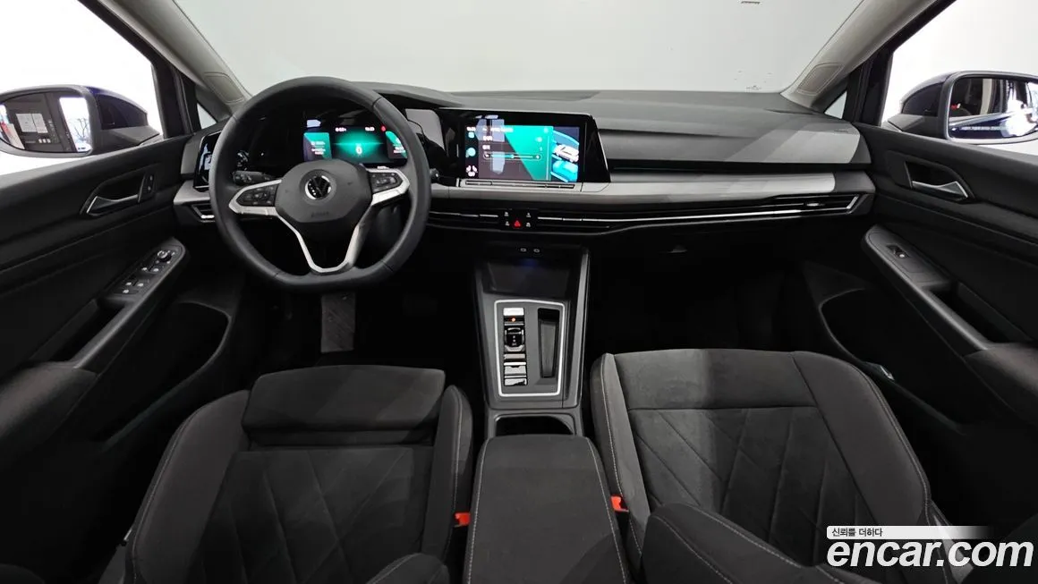 Volkswagen Golf 2022 из KR, фото 5