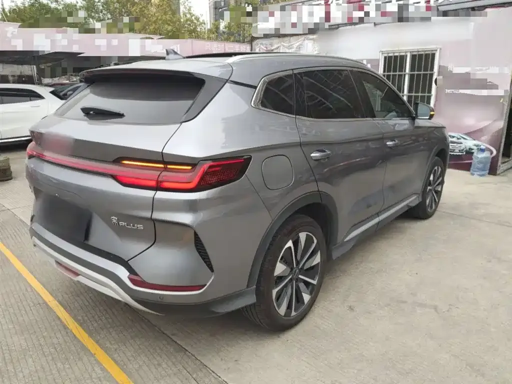 BYD PLUS New Energy — фото 4