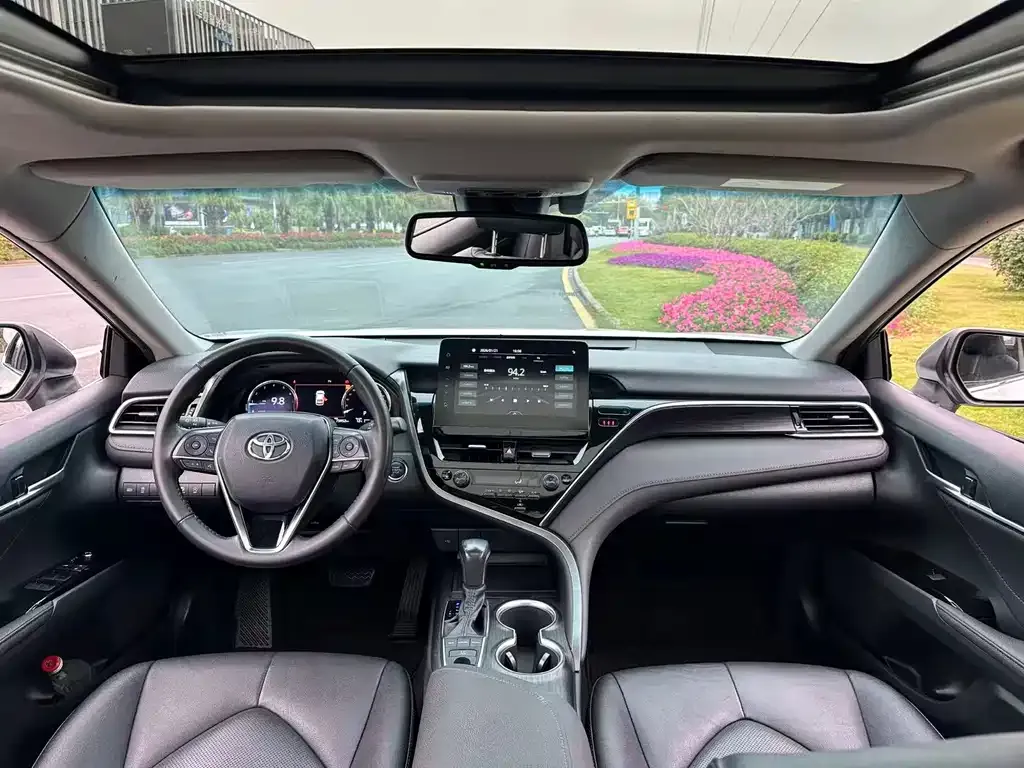 Toyota Camry 2021 из CN, фото 6