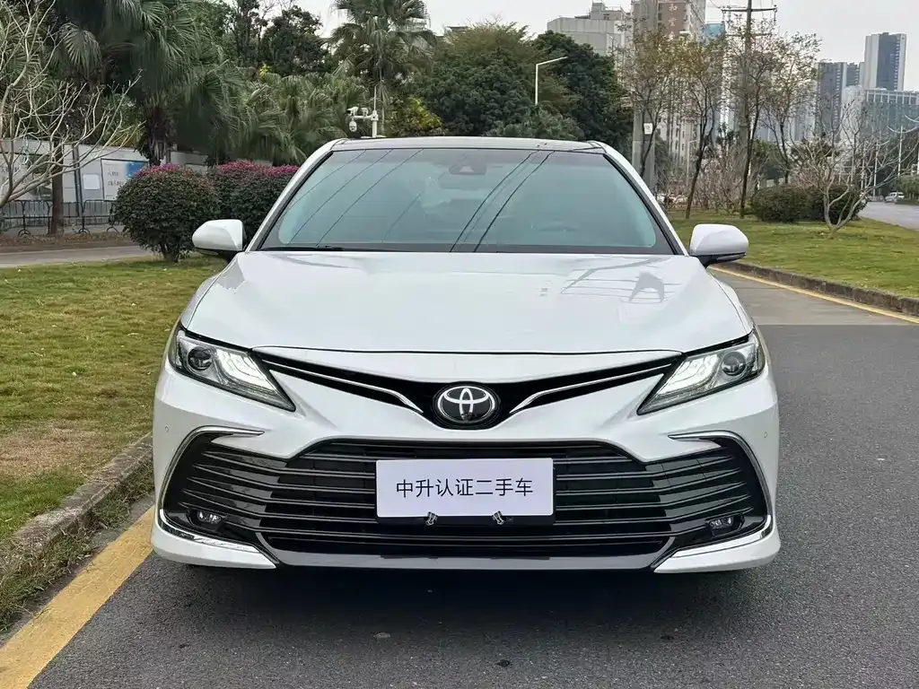 Toyota Camry 2021 из CN, фото 10