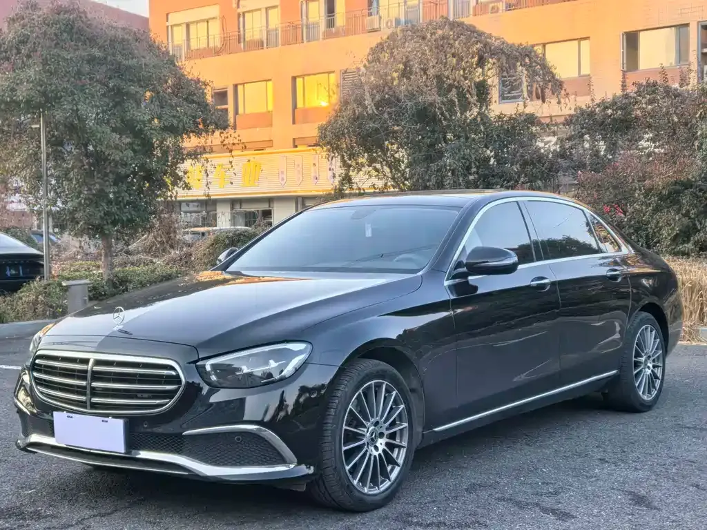 Mercedes-Benz E-Class 2022 из CN, фото 1