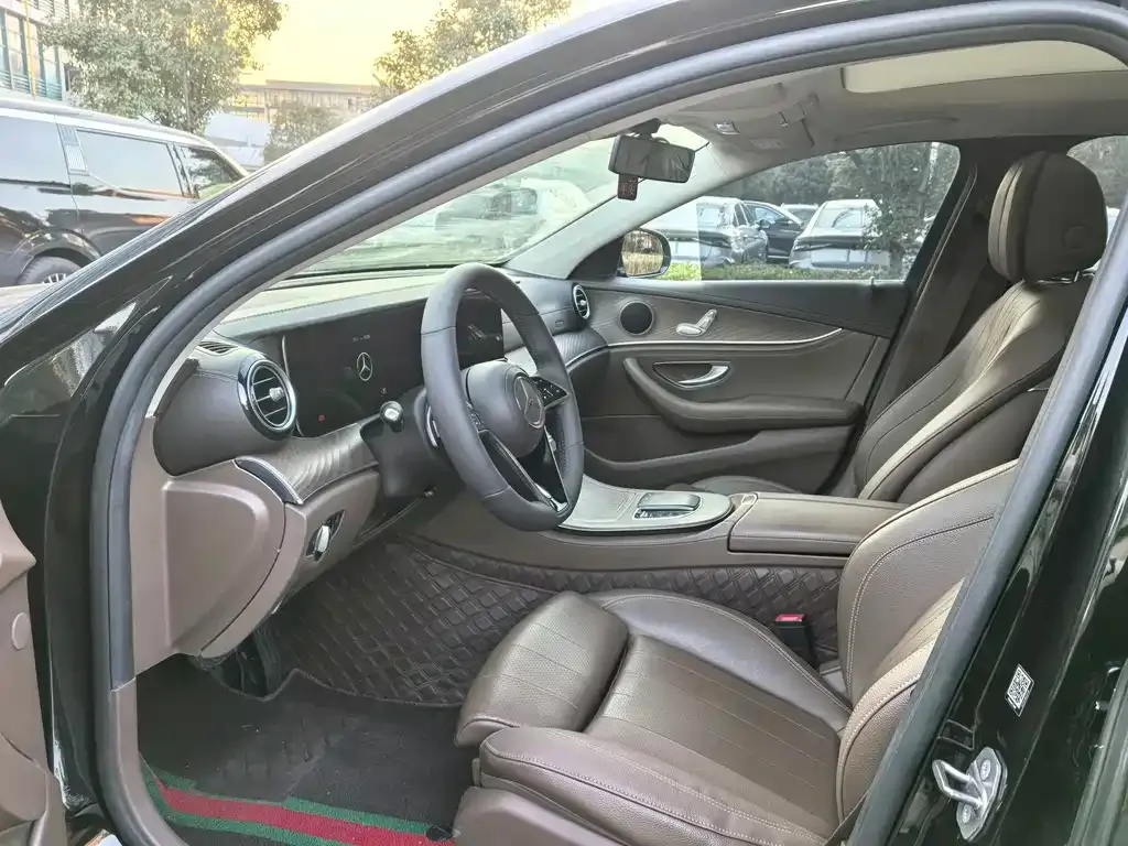 Mercedes-Benz E-Class 2022 из CN, фото 6